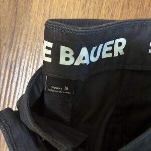 Eddie Bauer Women's Classic Black Shorts